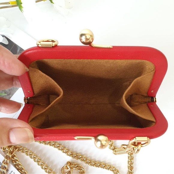 Coach Nora Kiss lock Card Case in Signature Canvas - Picture 4 of 4